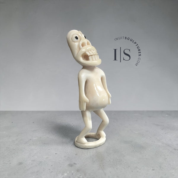 VINTAGE 4" Tupilak from Greenland *Pearly Whites*